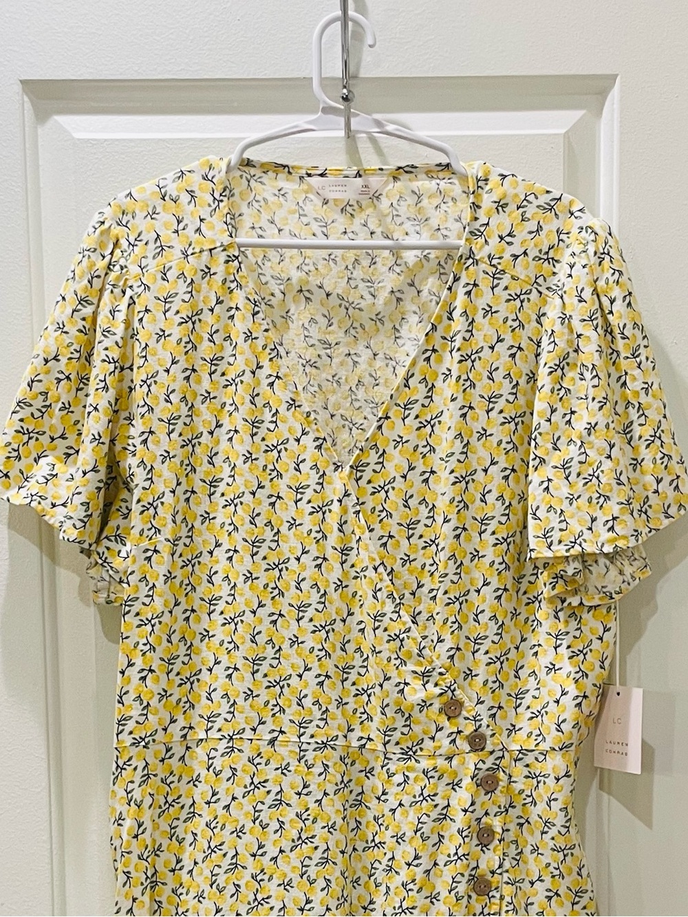 NEW…Lc Lauren Conrad Lemon Floral Button Wrap Dress - Picture 6 of 6